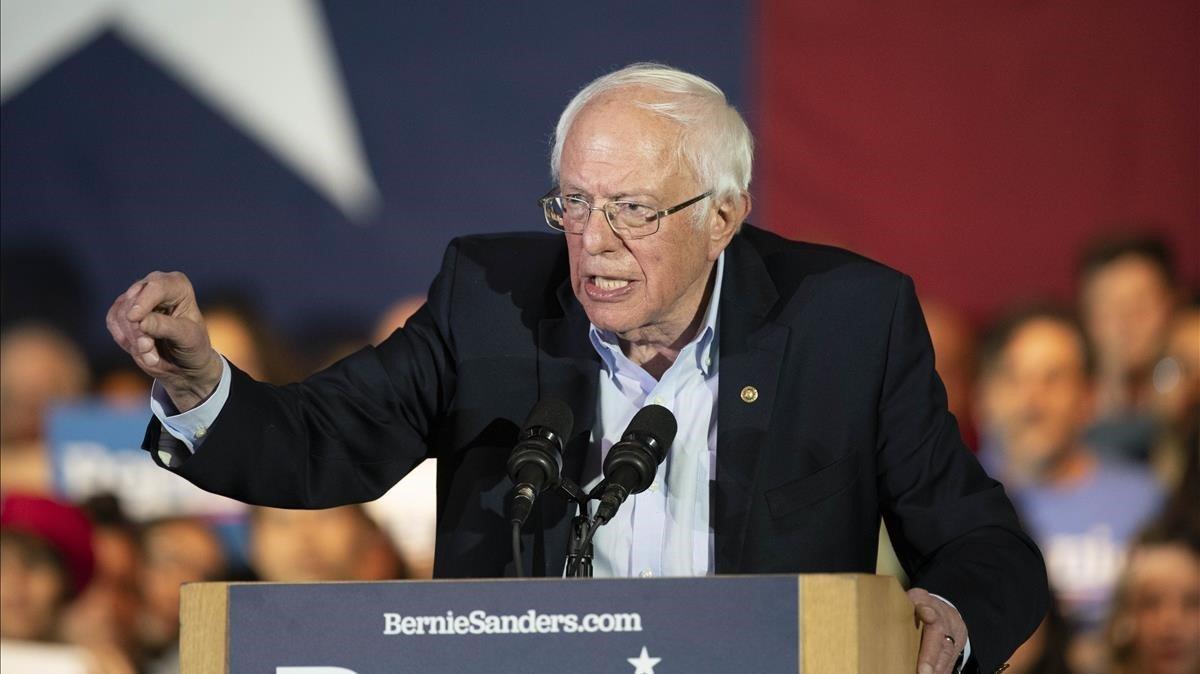 Sanders afegeix un nou obstacle al seu camí: la presumpta influència russa