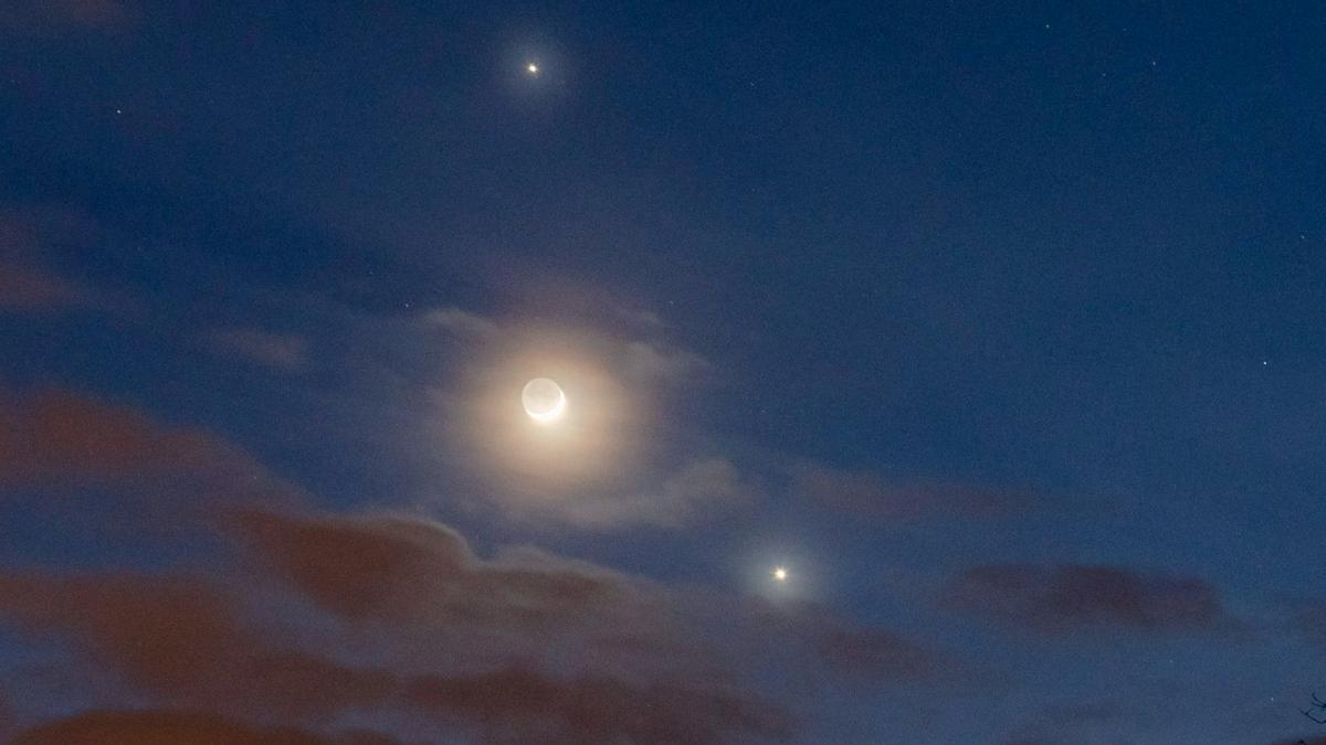 Júpiter, la Luna y Venus, observados cerca de Salgotarjan (Hungría).