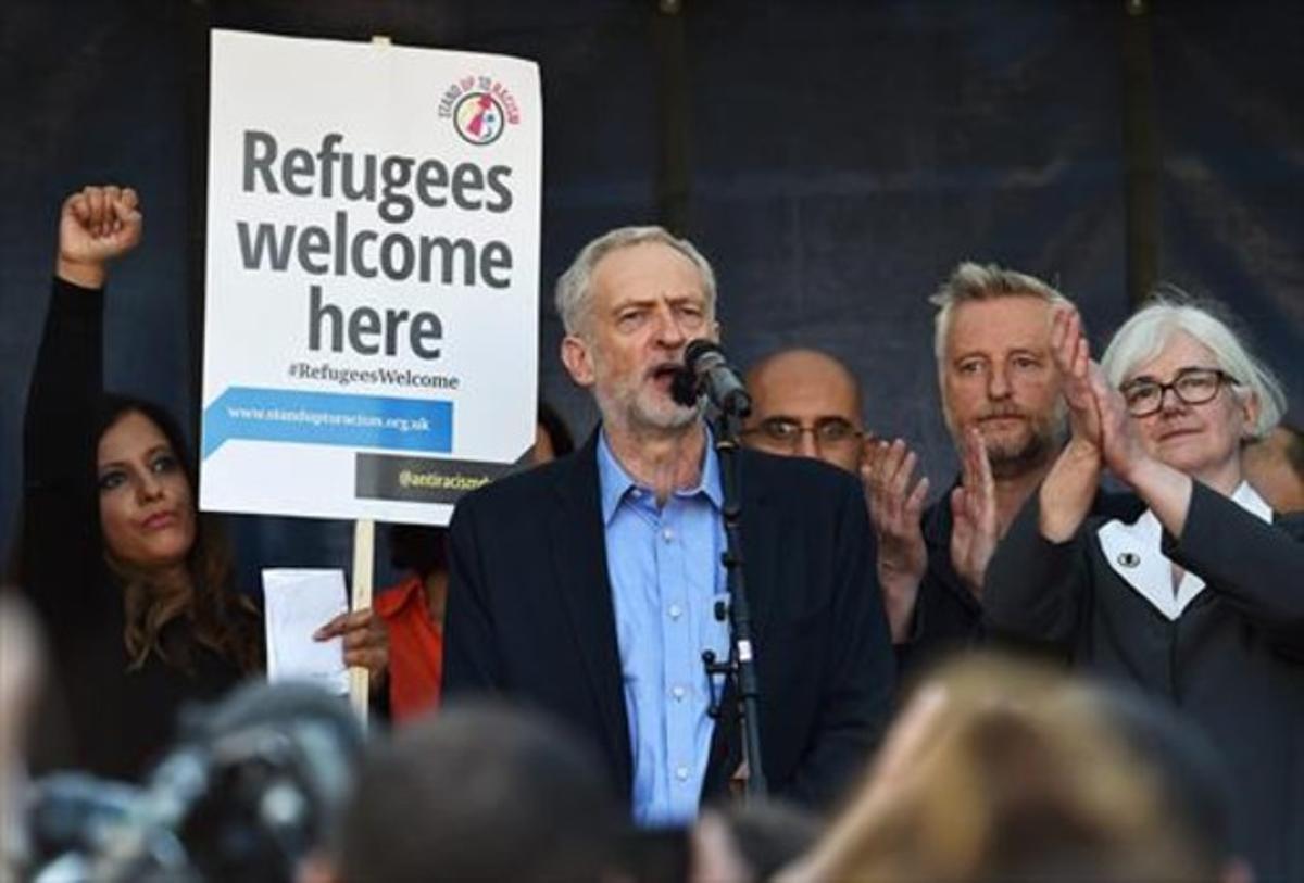 Corbyn en una marcha a favor de los refugiados, este sábado.