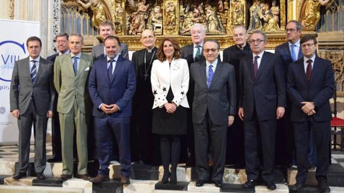 Miguel Ángel Liso (primero por la derecha), en la firma de los convenios para la difusión del octavo centenario de la Catedral de Burgos Miguel Ángel Liso (primero por la derecha), en la firma de los convenios para la difusión del octavo centenario de la Catedral de Burgos