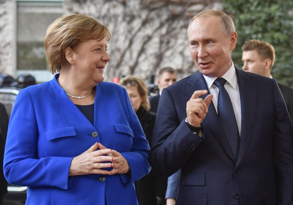 L’estrepitós silenci de Merkel sobre la invasió d’Ucraïna