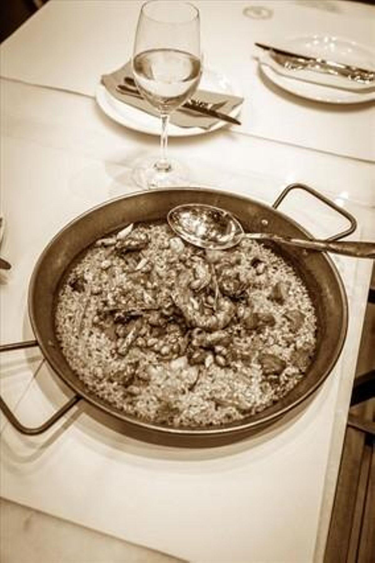 Una mala paella Una mala paella