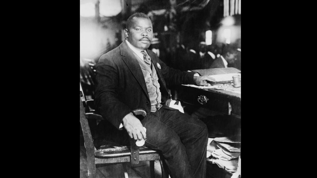 El político Marcus Garvey, figura clave en la construcción de la identidad jamaicana. 