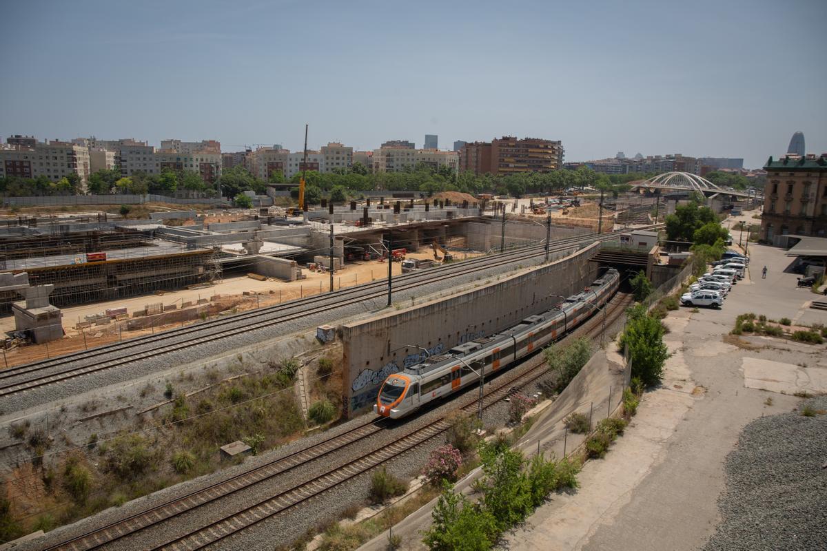 L’AVE i Rodalies passaran per dins de la Sagrera el 2025 amb l’estació sense acabar