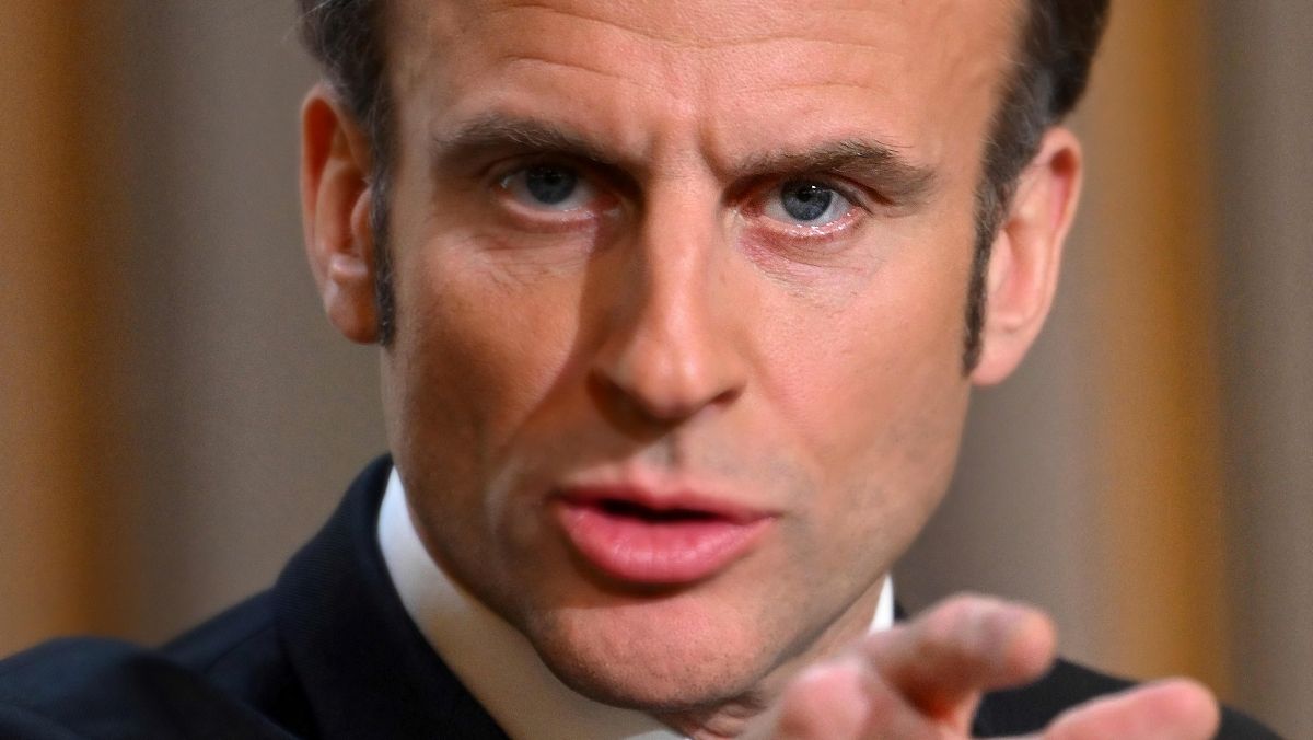 macron-claims-soft-power-in-the-face-of-the-decline-of-french