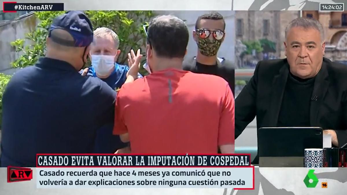 Ferreras, indignat per l’agressió a un càmera en un acte de Pablo Casado: «A qui no li agradi, que s’aguanti» Ferreras, indignat per l’agressió a un càmera en un acte de Pablo Casado: «A qui no li agradi, que s’aguanti»