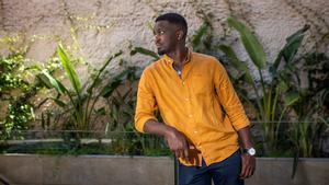 El autor senegalés Mohamed Mbougar Sarr, autor de ’La más recóndita memoria de los hombres’.