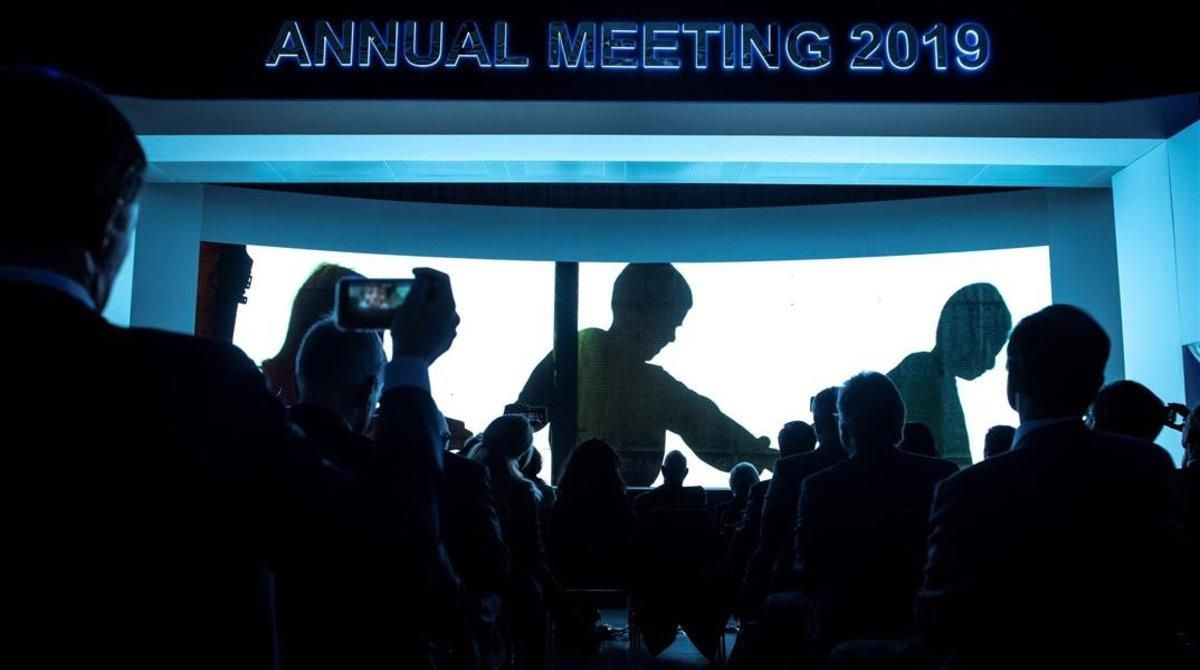 Asistenes al pleno de clausura del Foro Económico Mundial de Davos 2019. Asistenes al pleno de clausura del Foro Económico Mundial de Davos 2019.