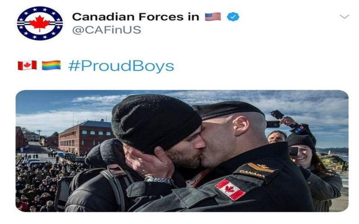 Un tuit de un miembro de las Fuerzas Canadienses besando a su pareja. Un tuit de un miembro de las Fuerzas Canadienses besando a su pareja.