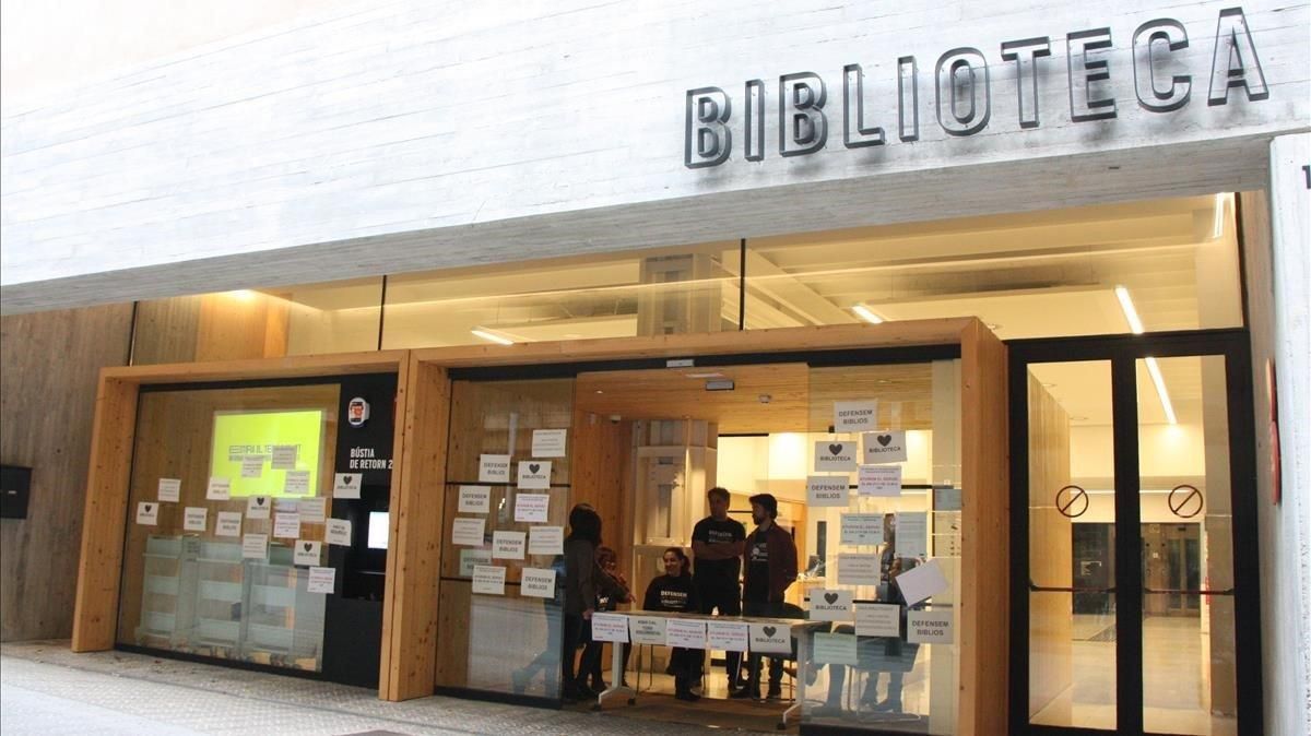 Els bibliotecaris paren de nou contra la «precarietat» Els bibliotecaris paren de nou contra la «precarietat»