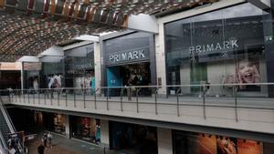 El Govern expedienta a Primark por vender en la península 5.000 mascarillas inmovilizadas en Palma