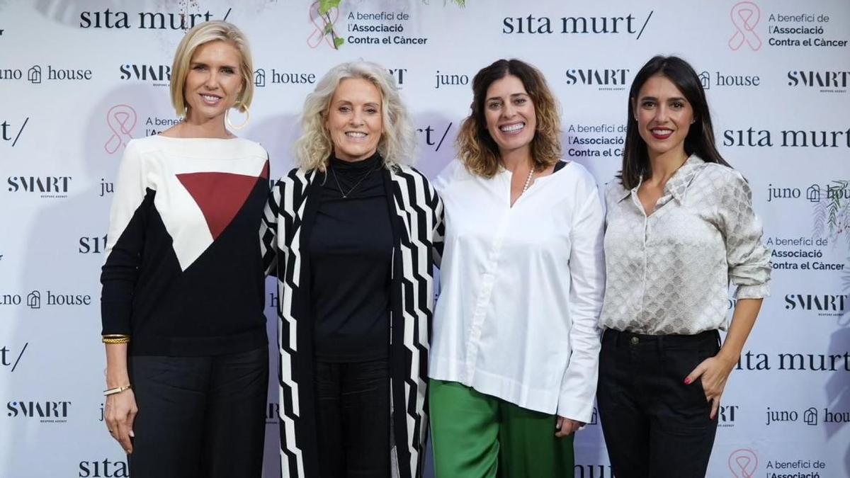 De izquierda a derecha: La modelo Judith Mascó; Montse Figueras, CEO de Sita Murt, y las actrices Neus Sanz y Cristina Brondo.