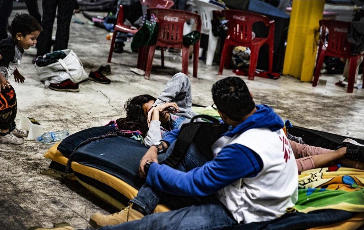 Metges sense Fronteres alerta de la crisi humanitària dels immigrants centreamericans amuntegats a Mèxic