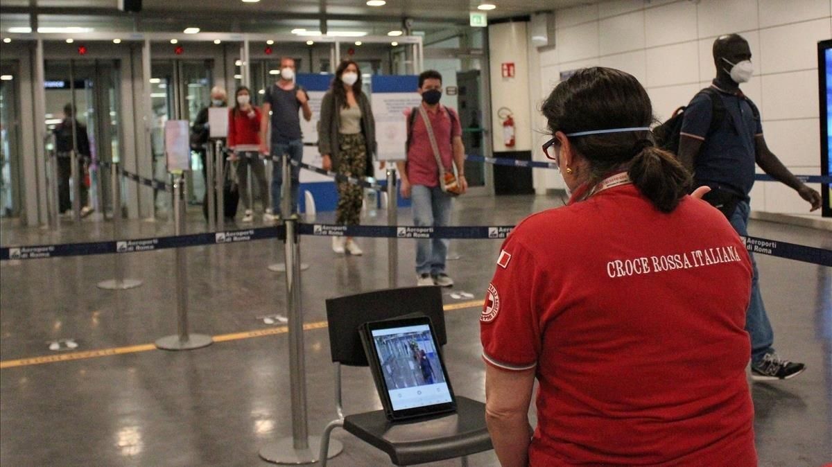 Itàlia obre avui les fronteres als països de la UE Itàlia obre avui les fronteres als països de la UE