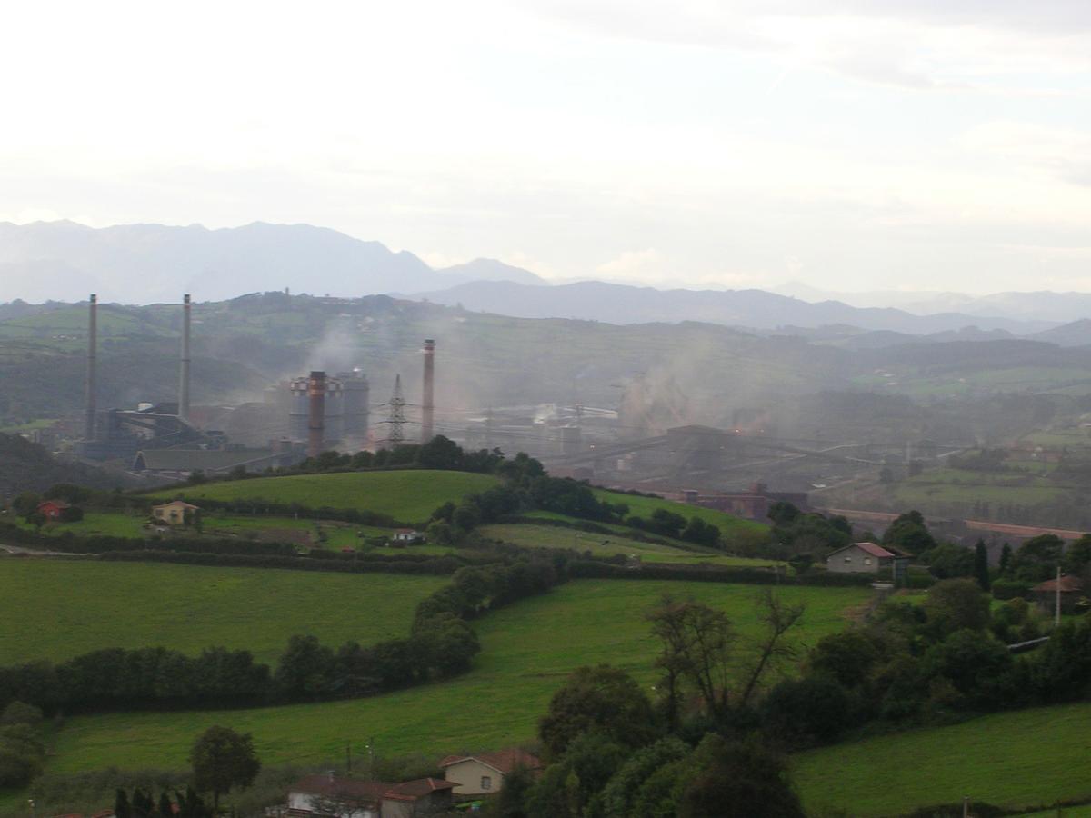 La Comisión Europea da el visto bueno preliminar a las ayudas a Arcelor para sus instalaciones en Asturias