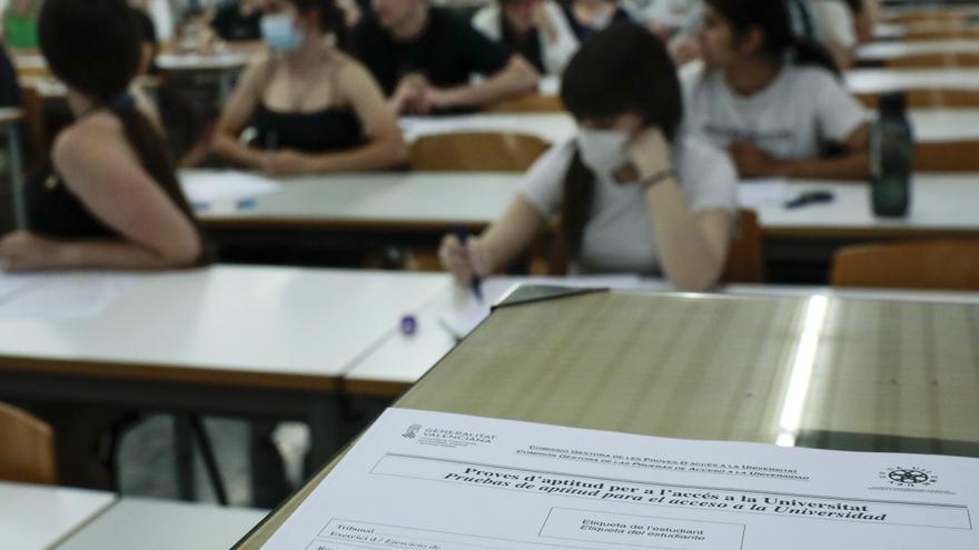 “Chanelazo” si sottrae all’esame per entrare all’Università di Almería