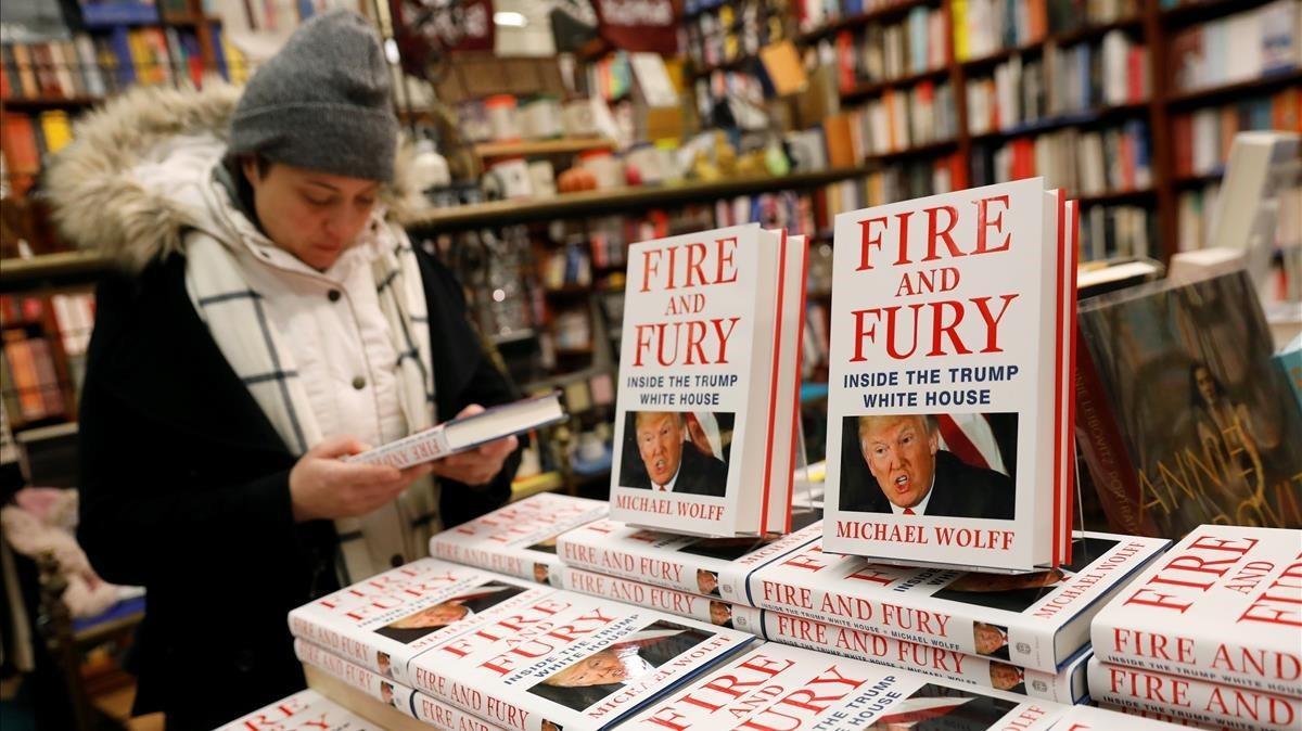 El polémico libro sobre Trump, en una librería de Nueva York.