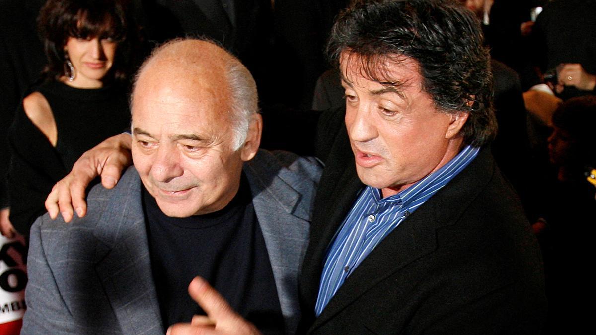 Burt Young Mort hOEEQEN-U-WROM