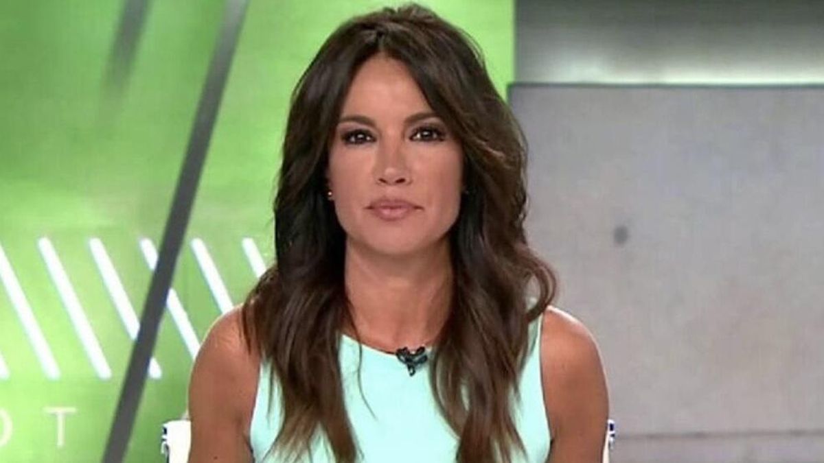Cristina Saavedra regresa a laSexta con un emotivo recibimiento de sus compañeros: "Me devuelve la vida" Cristina Saavedra regresa a laSexta con un emotivo recibimiento de sus compañeros: "Me devuelve la vida"
