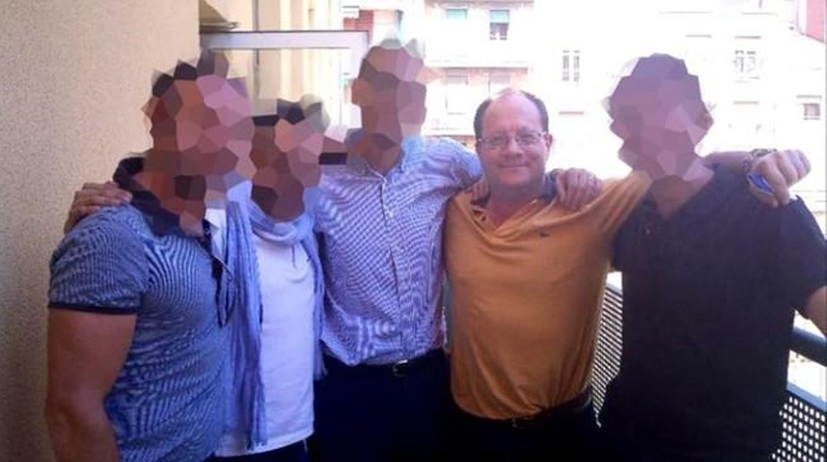 Joaquim Benítez, en un encuentro con exalumnos del colegio de los Maristas en Sants-Les Corts. Joaquim Benítez, en un encuentro con exalumnos del colegio de los Maristas en Sants-Les Corts.