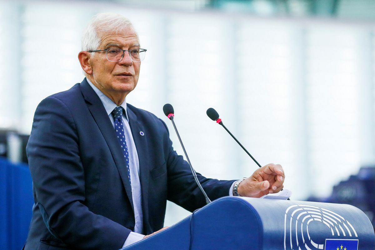 Borrell compadece ante el Parlamento europeo para hablar sobre la situación de Afganistán. Borrell compadece ante el Parlamento europeo para hablar sobre la situación de Afganistán.