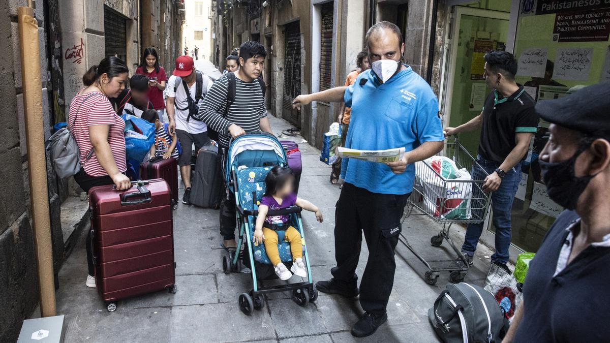 De guardia con el servicio de urgencias y emergencias sociales de Barcelona