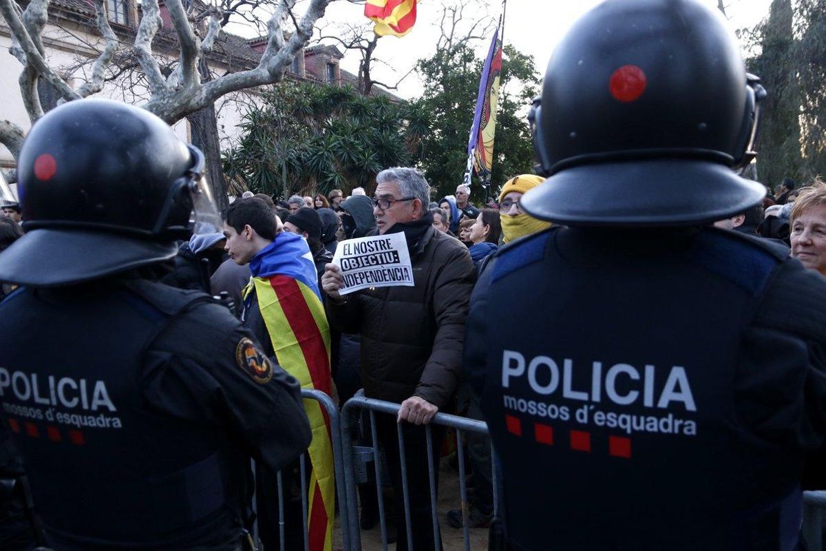 Despliegue de los Mossos en el parque de la Ciutadella. Despliegue de los Mossos en el parque de la Ciutadella.