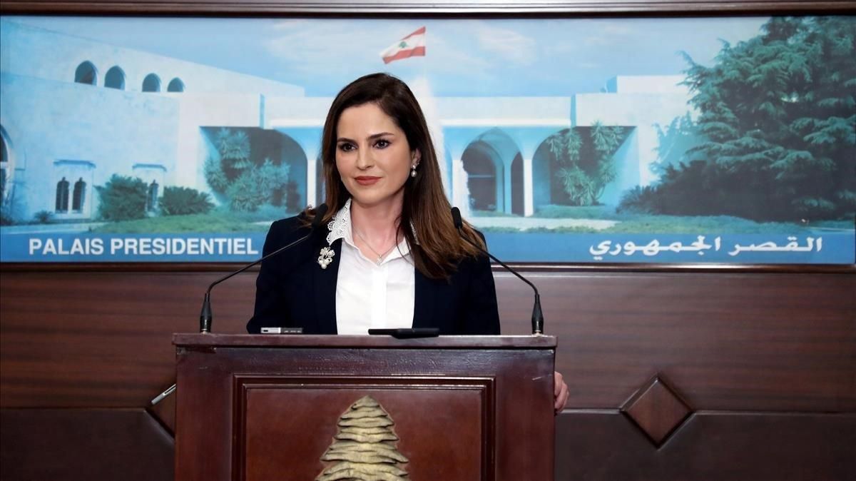 Dimiteix la ministra d'Informació del Líban Dimiteix la ministra d'Informació del Líban
