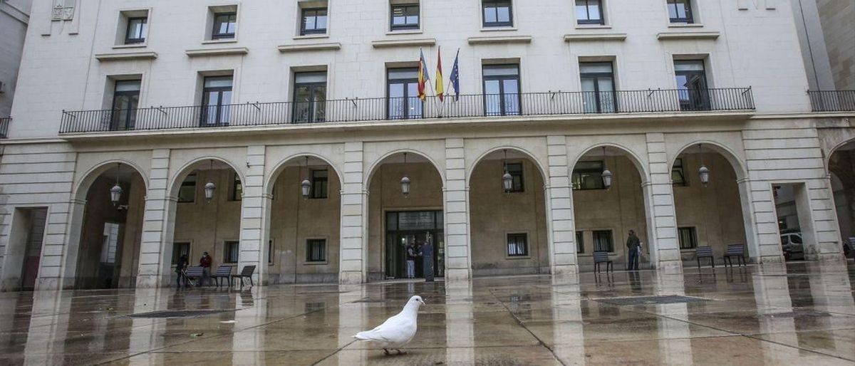 Piden 12 años de prisión a un acusado de abusar de su hija y dejarla embarazada Piden 12 años de prisión a un acusado de abusar de su hija y dejarla embarazada