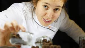 Saray Ruiz, la mejor maestra chocolatera de España del 2019 y profesora de la Escola de pastisseria del Gremi de Barcelona.