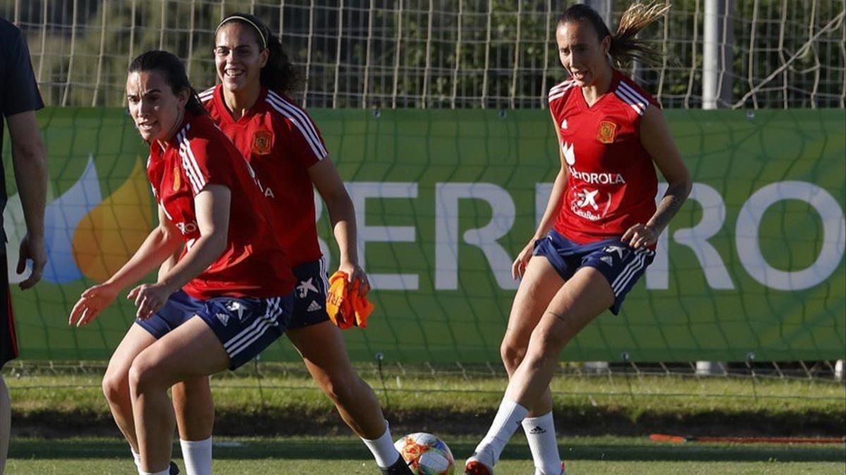 Integrantes de la selección española femenina, entrenando en Las Rozas Integrantes de la selección española femenina, entrenando en Las Rozas