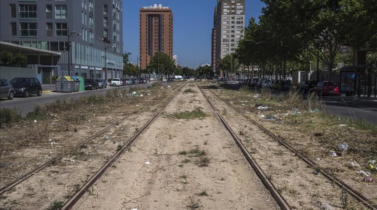 El estado actual de la línea T2 del metro de Valencia.