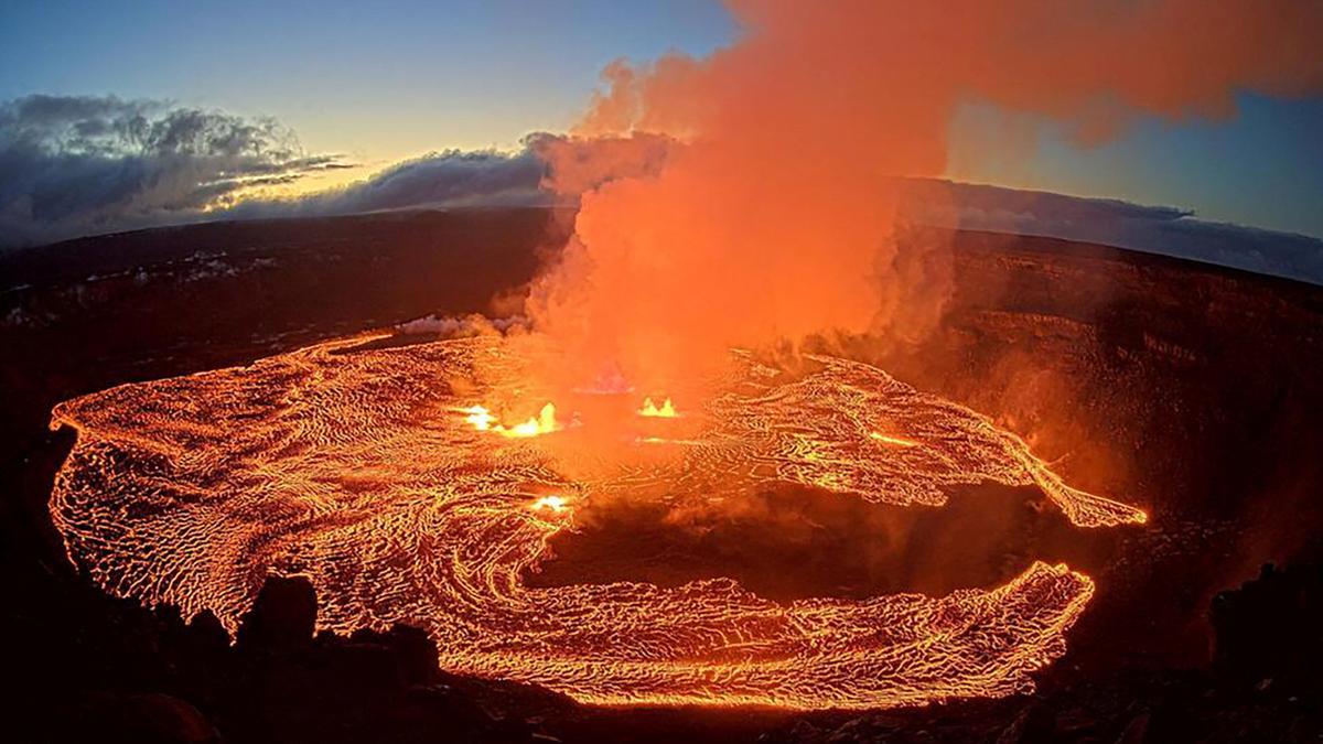 El volcán Kilauea ruge de nuevo en Hawai