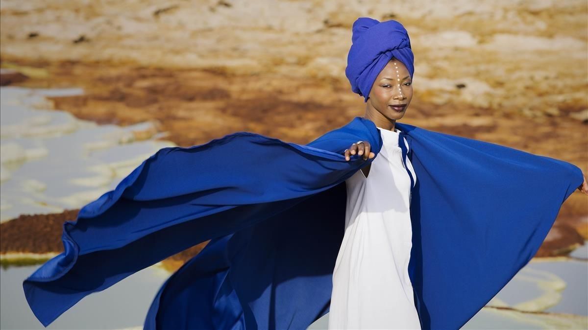 La cantante malí Fatoumata Diawara La cantante malí Fatoumata Diawara