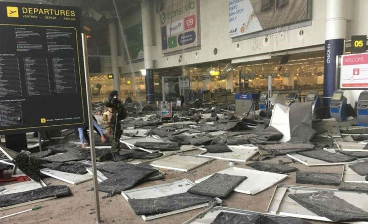 Imágenes de Twitter de los atentados en el aeropuerto Zaventem de Bruselas. Imágenes de Twitter de los atentados en el aeropuerto Zaventem de Bruselas.