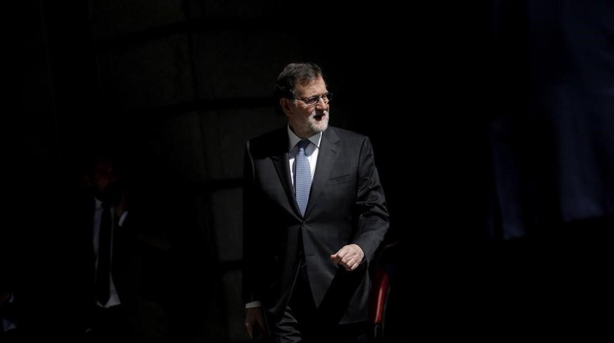 Mariano Rajoy, presidente del Gobierno, sale del Congreso de los Diputados, el pasado 15 de marzo.
