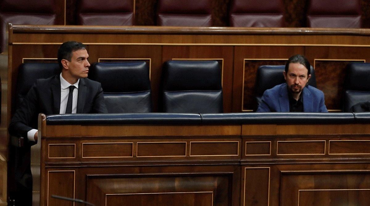 El presidente del Gobierno, Pedro Sánchez, y el vicepresidente segundo, Pablo Iglesias, en el Congreso, el pasado 27 de mayo. El presidente del Gobierno, Pedro Sánchez, y el vicepresidente segundo, Pablo Iglesias, en el Congreso, el pasado 27 de mayo.
