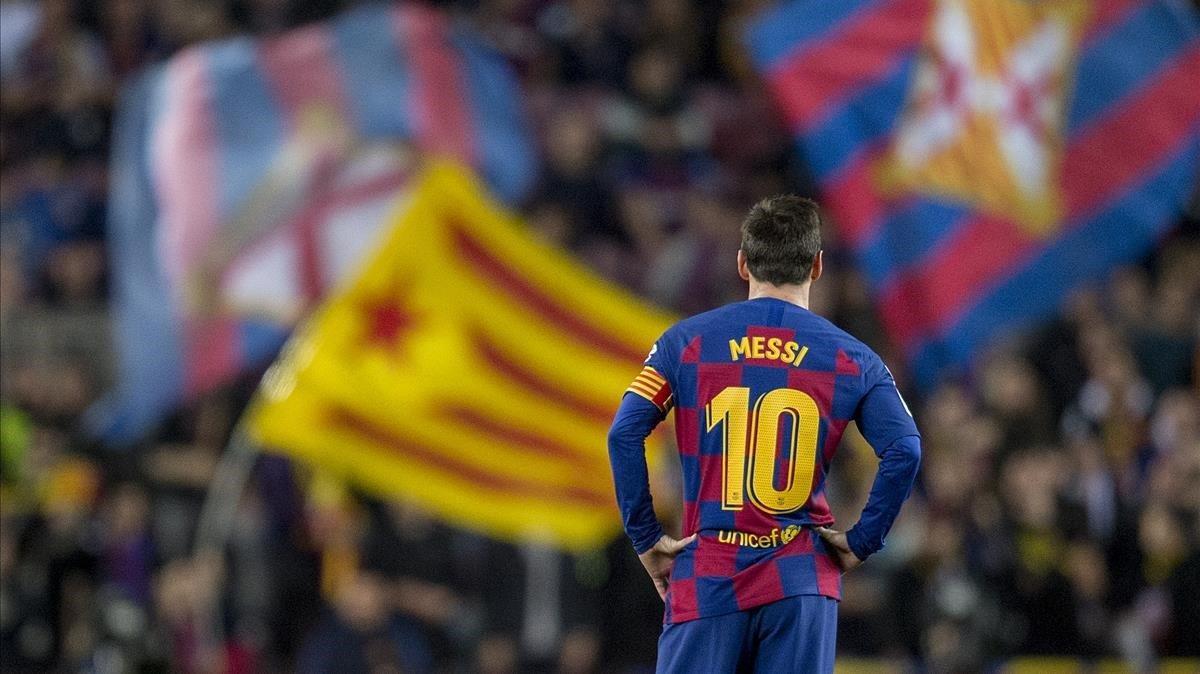 Messi, durante el partido entre el Barça y el Levante en el Camp Nou.
