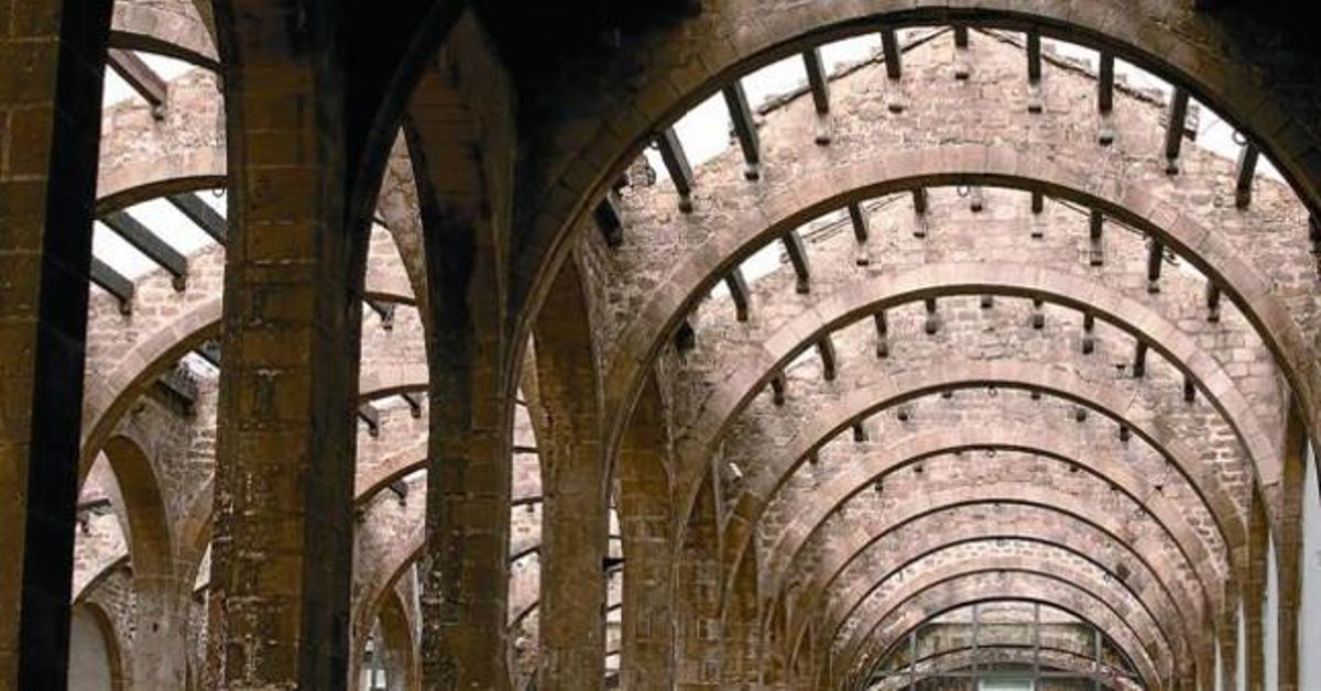 Los arcos de la nave central. Los arcos de la nave central.