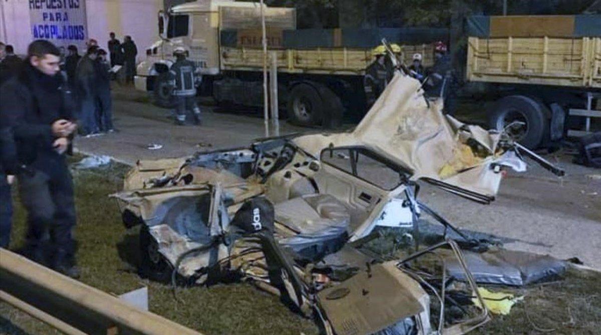 La mort torna a l'Argentina de la mà del «gallet fàcil» La mort torna a l'Argentina de la mà del «gallet fàcil»