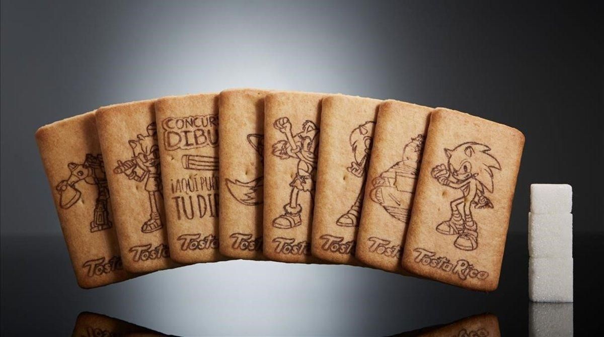 Galletas con dibujos infantiles y su equivalente en terrones de azúcar. Galletas con dibujos infantiles y su equivalente en terrones de azúcar.