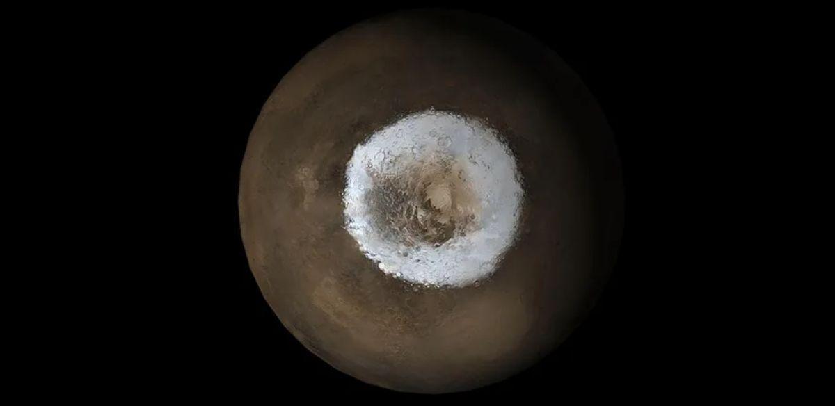 Existiría agua líquida bajo el hielo en el polo sur de Marte