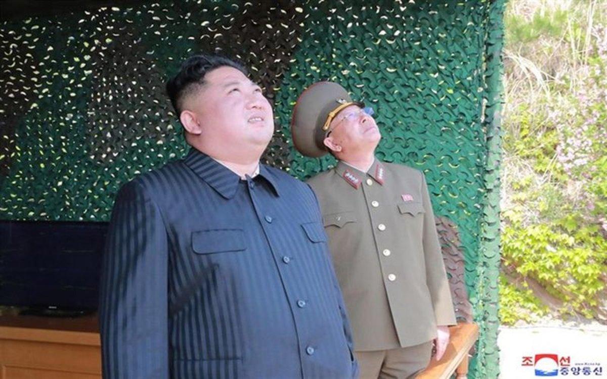 Kim Jong-un, el líder de Corea del Norte en una prueba de misiles.