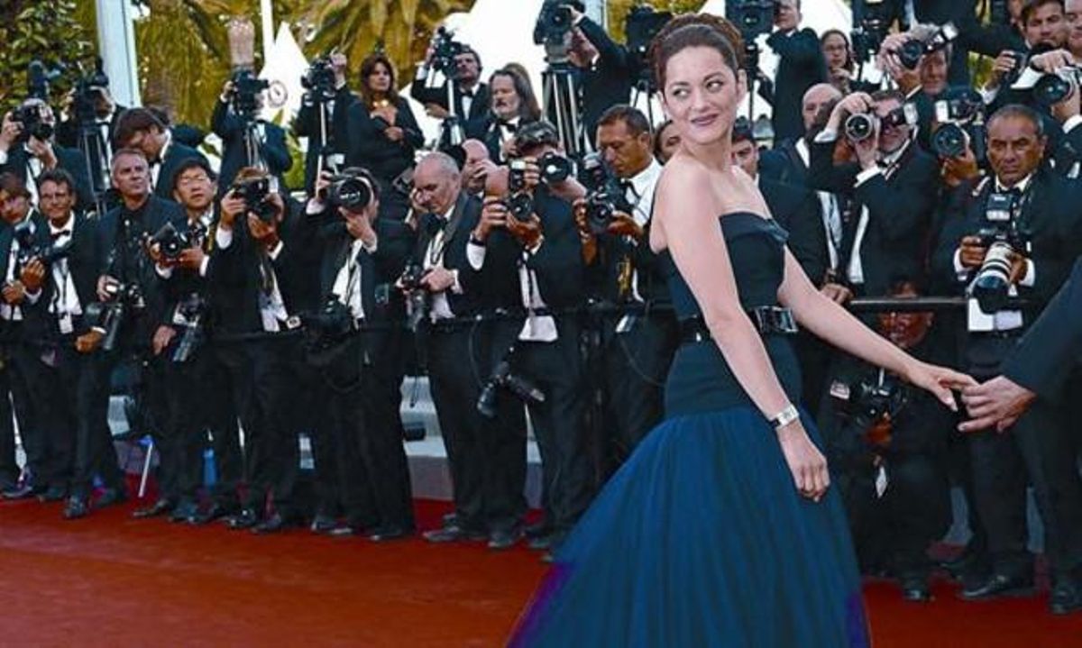 La actriz francesa Marion Cotillard, ayer, en la alfombra roja del Festival de Cannes. La actriz francesa Marion Cotillard, ayer, en la alfombra roja del Festival de Cannes.
