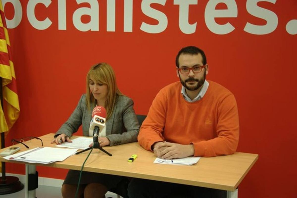 La nueva número 2 del PSC de Mataró, Núria Moreno, junto al candidato a la alcaldía David Bote.
