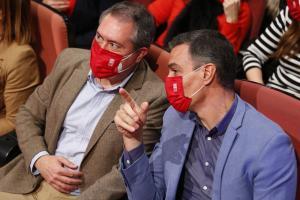 Objetivo PSOE: frenar la caída desde 2012 en Andalucía para dar oxígeno a Pedro Sánchez