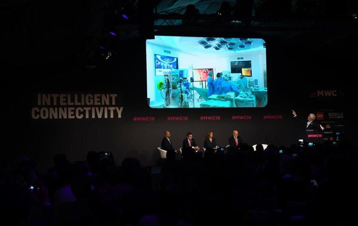 La crisi del Mobile World Congress La crisi del Mobile World Congress