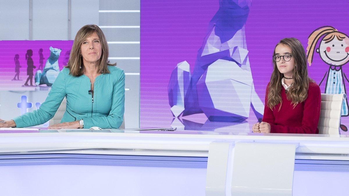 Ana Blanco y Gema Sánchez, en el ’Telediario’ de TVE-1. Ana Blanco y Gema Sánchez, en el ’Telediario’ de TVE-1.