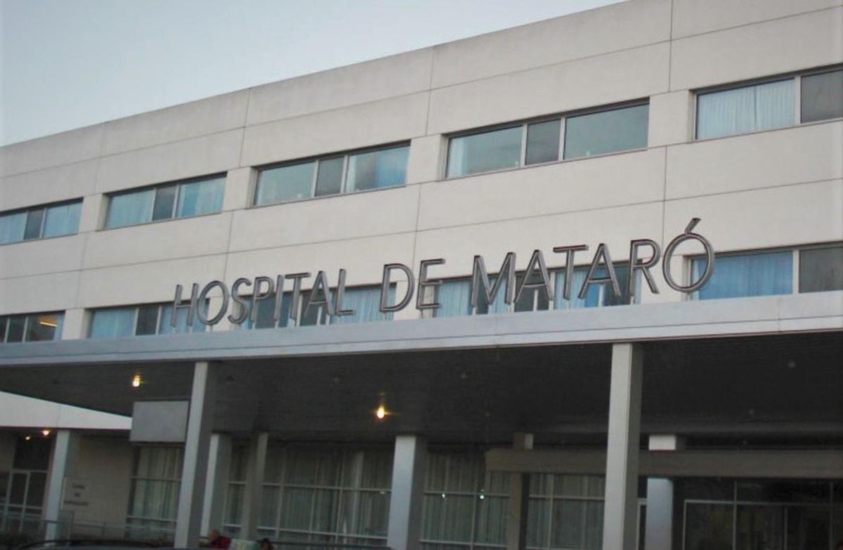 Fachada del Hospital de Mataró. Fachada del Hospital de Mataró.