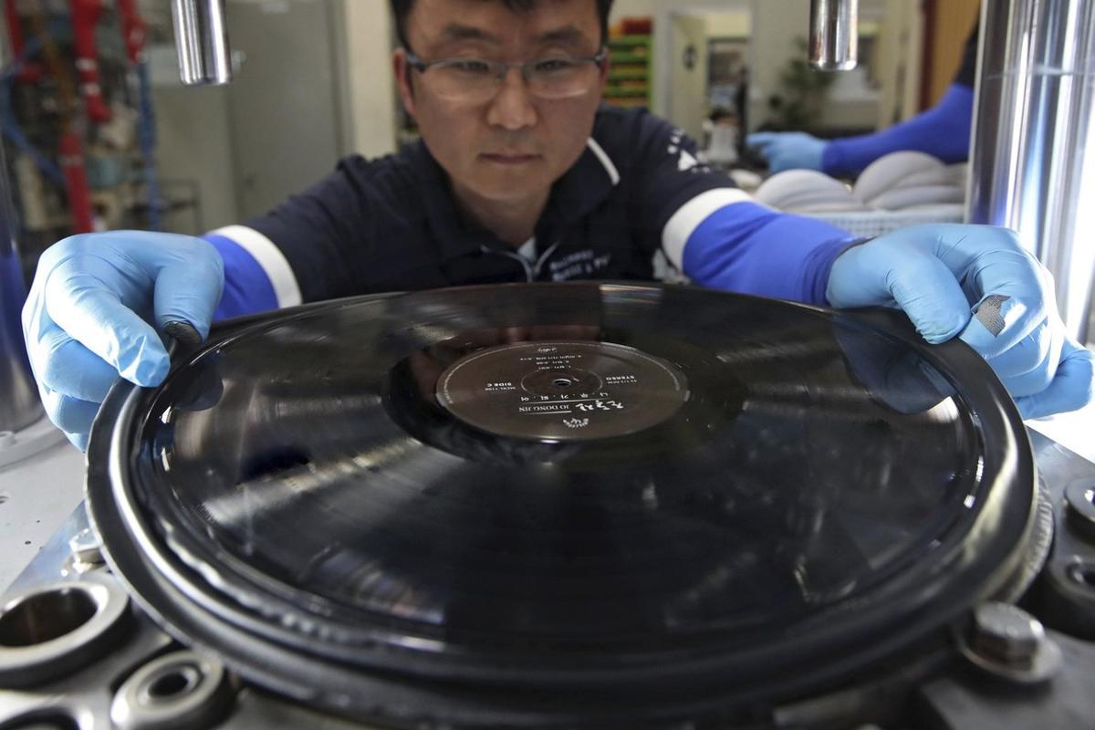 Gran cantidad de Efectivamente Incomodidad Sony volverá a fabricar discos de vinilo en Japón